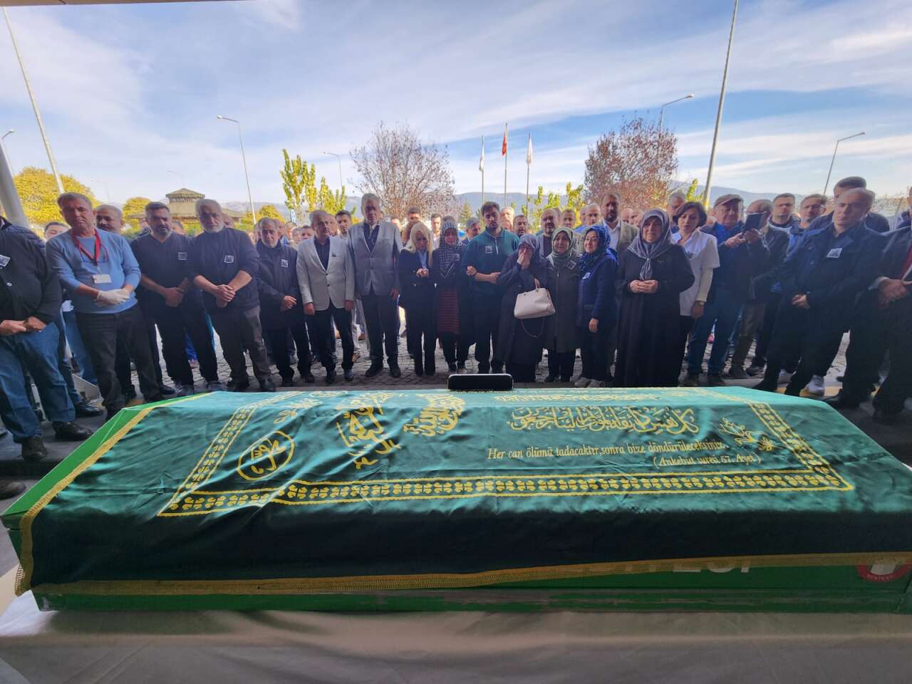 Muğla Eğitim Araştırma Hastanesi Personeli Ekrem Şababoğlu, Dualarla Son Yolculuğuna Uğurlandı 5